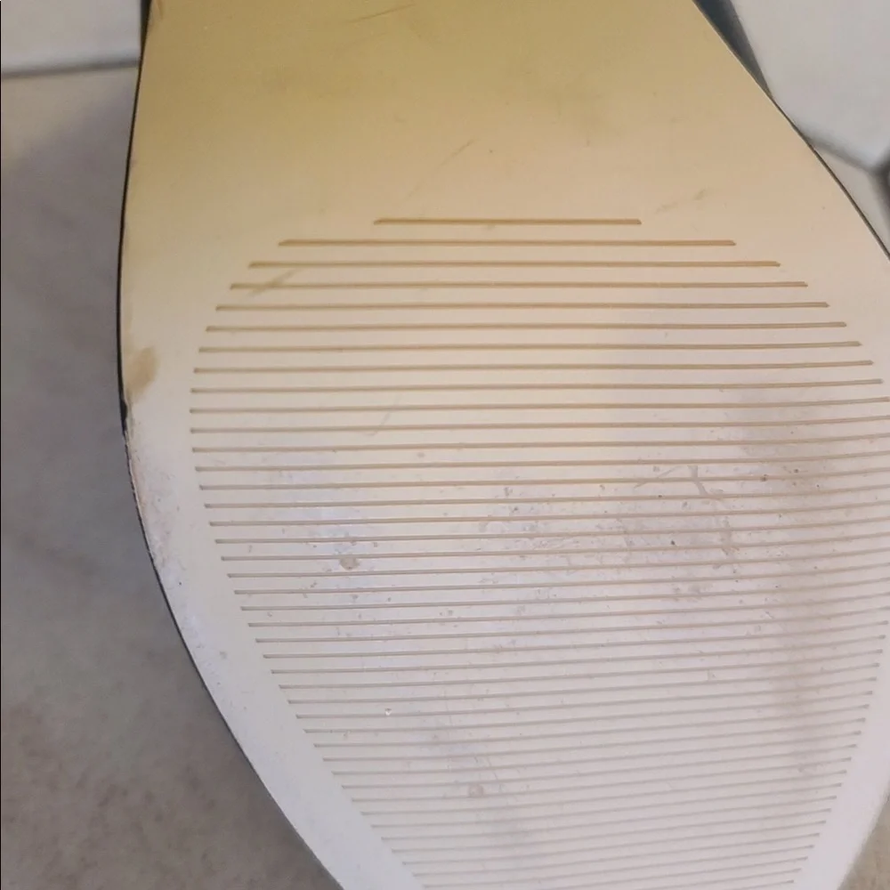 Michael Kors brand new leather ankle boots (Women) - Picture 3 of 7